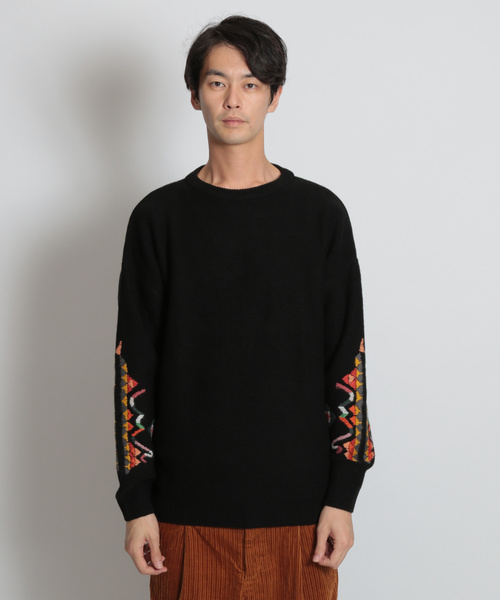 niko and...(ニコアンド)の「袖刺繍ニットプルオーバー(ニット/セーター・メンズ・ブラック/ベージュ・MEDIUM/LARGE)」の11枚目の写真