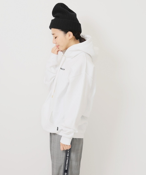 Deuxieme Classe（ドゥーズィエムクラス）の「BROCKTON GYMNASIUM