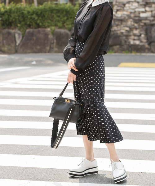 Cookie Chocolate(クッキーチョコレート)の「ヘムプリーツドットスカート(スカート・レディース・アイボリー/ブラック・FREE)」の7枚目の写真