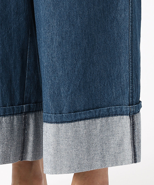 ONIGIRI(オニギリ)の「デニム イージー ワイドパンツ(デニムパンツ・レディース・ホワイト/ネイビー・SMALL/MEDIUM/LARGE)」の11枚目の写真