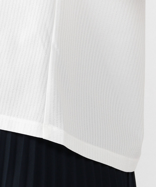 A/C DESIGN BY ALPHA CUBIC（エーシーデザインバイアルファキュービック）の「フロントタックプルオーバー（Tシャツ/カットソー・レディース・ネイビー/オフホワイト/サックスブルー・M size/L size）」の6枚目の写真