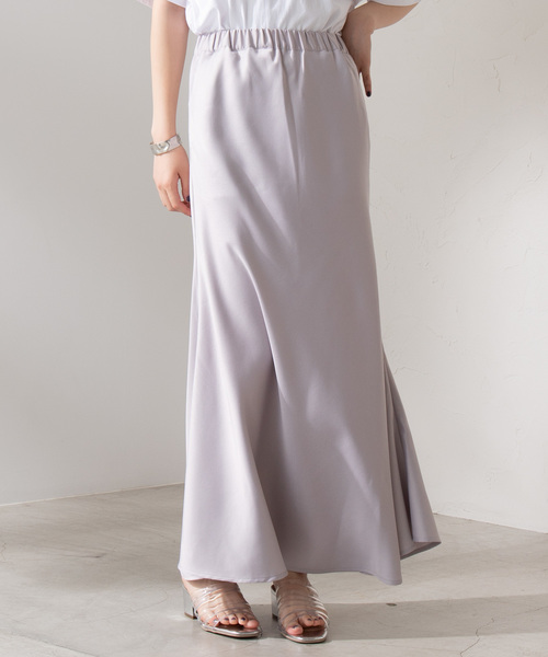 WEGO(ウィゴー)の「WEGO/サテンマーメイドロングスカート(スカート・レディース・シルバー/グリーン系その他・FREE)」の2枚目の写真