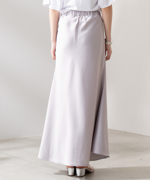 WEGO(ウィゴー)の「WEGO/サテンマーメイドロングスカート(スカート・レディース・シルバー/グリーン系その他・FREE)」の6枚目の写真