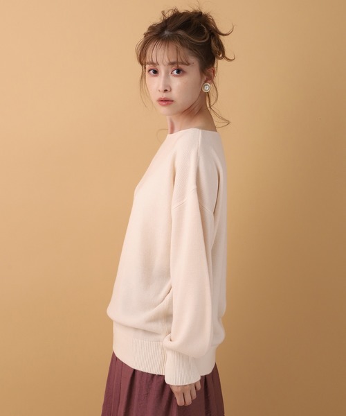 one after another NICE CLAUP(ワンアフターアナザーナイスクラップ)の「ボートネック2wayニット(ニット/セーター・レディース・アイボリー/ブラウン/モカ/ベージュ・FREE)」の8枚目の写真