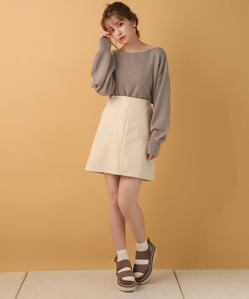 one after another NICE CLAUP(ワンアフターアナザーナイスクラップ)の「ボートネック2wayニット(ニット/セーター・レディース・アイボリー/ブラウン/モカ/ベージュ・FREE)」の21枚目の写真