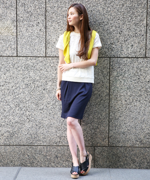 GLOBAL WORK（グローバルワーク）の「【GLOBAL WORK】UV加工/12ゲージコットンリネンクルーカーディガン7分袖/546503（カーディガン/ボレロ・レディース・イエロー/ブルー/グリーン/グレー/レッド/ネイビー・LARGE/SMALL/MEDIUM）」の7枚目の写真