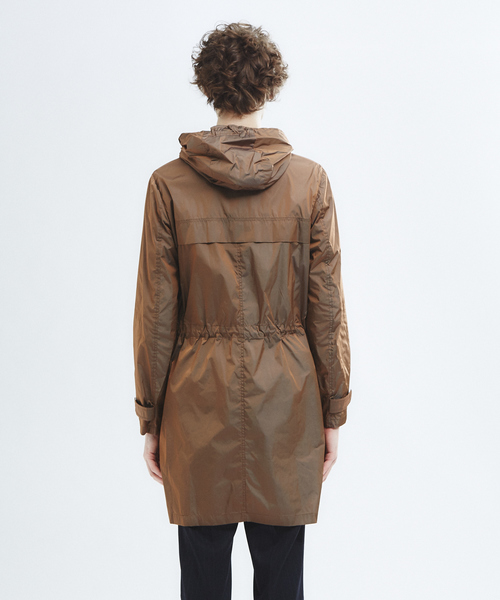 HEVO（イーヴォ）の「【Hevo】ナイロンフードコート（ステンカラーコート・メンズ・ダークオレンジ/カーキ・46/48）」の5枚目の写真