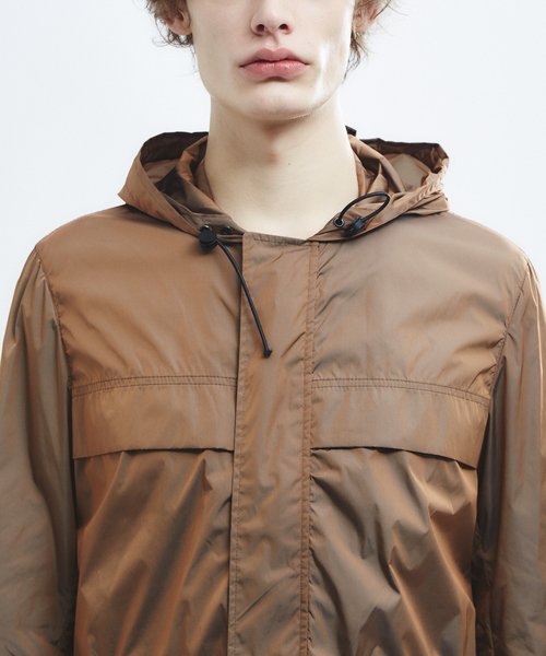 HEVO（イーヴォ）の「【Hevo】ナイロンフードコート（ステンカラーコート・メンズ・ダークオレンジ/カーキ・46/48）」の6枚目の写真