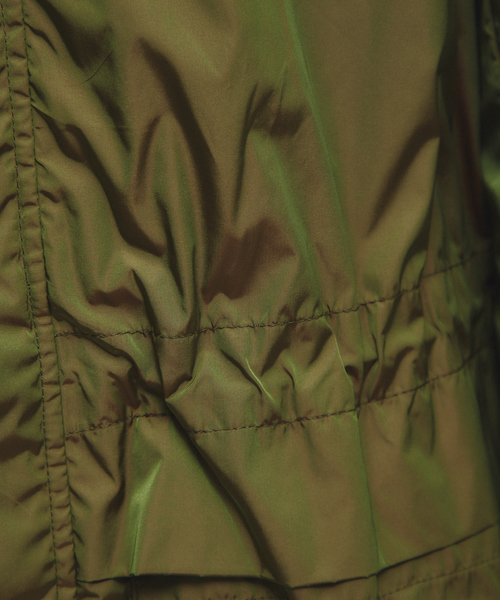 HEVO（イーヴォ）の「【Hevo】ナイロンフードコート（ステンカラーコート・メンズ・ダークオレンジ/カーキ・46/48）」の8枚目の写真