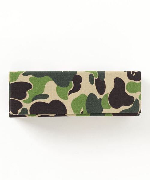 A BATHING APE 迷彩柄ケース付きサングラス DAD & SON SUNGLASSES SET | bape.com