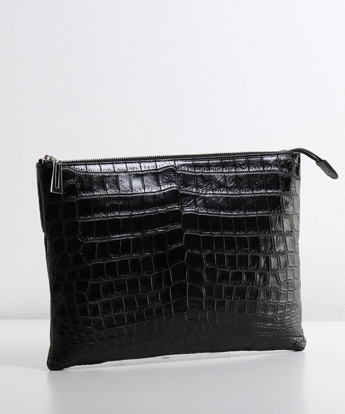 人気！TOTEME ブラック Bevel レザー リスレット クラッチバッグ TOTEME: ブラック Bevel レザー リスレット クラッチバッグ