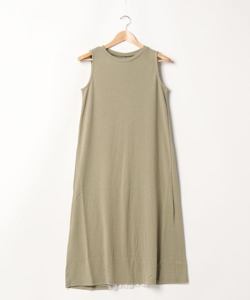 KOBE LETTUCE（コウベレタス）の「バックプリーツノースリーブワンピース（ワンピース・レディース・ベージュ/オリーブ/ブラック・FREE）」の7枚目の写真