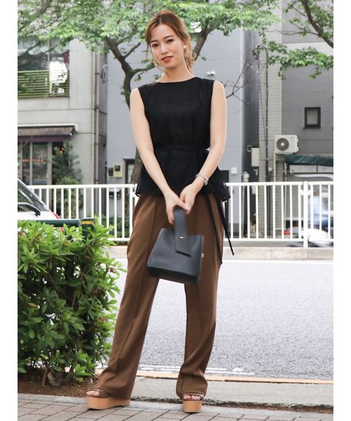 dazzlin（ダズリン）の「セミフレアプレスパンツ（その他パンツ・レディース・ブラウン/グレー/キャメル・FREE）」の14枚目の写真