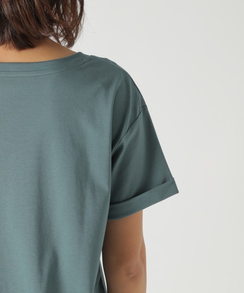 BAYFLOW(ベイフロー)の「シルケットクルーネックシャツ(Tシャツ/カットソー・レディース・ブラック/オフホワイト/ブルー/キャメル・SMALL/MEDIUM)」の12枚目の写真