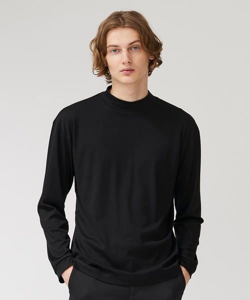 STUDIOUS（ステュディオス）の「【STUDIOUS】モックネックロングスリーブTシャツ（Tシャツ/カットソー・メンズ・ホワイト/ブラック/ベージュ・1/2/3）」の3枚目の写真