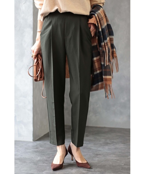 Bonjour Sagan(ボンジュールサガン)の「ウエストゴムテーパードパンツ(スラックス・レディース・ブラウン/ブルー/ブラック/グリーン/パープル/イエロー/グレイッシュベージュ/オレンジ/テラコッタ/ブルーグリーン/キャメル/ネイビー/ブルー系その他/ライトグレー/ダークグリーン/レッド/マスタード・FREE/L)」の8枚目の写真