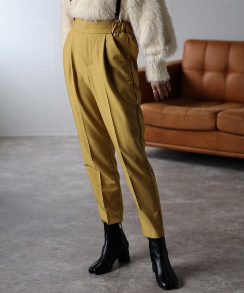 Bonjour Sagan(ボンジュールサガン)の「ウエストゴムテーパードパンツ(スラックス・レディース・ブラウン/ブルー/ブラック/グリーン/パープル/イエロー/グレイッシュベージュ/オレンジ/テラコッタ/ブルーグリーン/キャメル/ネイビー/ブルー系その他/ライトグレー/ダークグリーン/レッド/マスタード・FREE/L)」の14枚目の写真