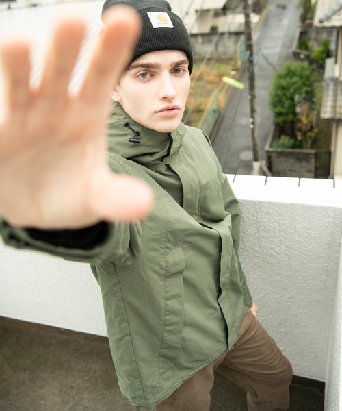 8(eight)(エイト)の「タスランマウンテンパーカーライト(マウンテンパーカー・メンズ・ブラック/オリーブ/ネイビー・MEDIUM/LARGE)」の1枚目の写真