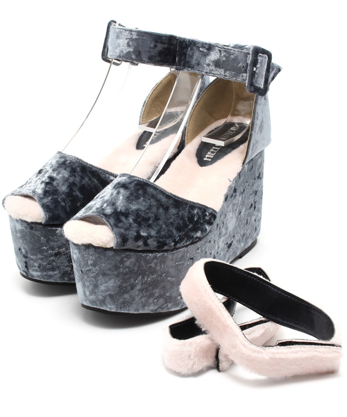 L.D.S.（エルディーエス）の「2wayウォームサンダル（サンダル・レディース・ブラック系/ピンク系/ブルー系・LARGE/MEDIUM）」の3枚目の写真