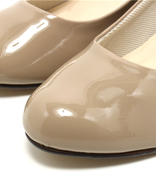 LE TALON（ルタロン）の「6cm エナメルプレーン（パンプス・レディース・ベージュ/ピンク/ブラック・38/36/35.5/37.5/36.5/35）」の8枚目の写真