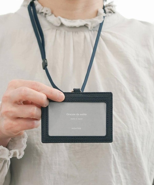 HIGHTIDE(ハイタイド)の「Grains de sable サーブル IDカードホルダー パスケース 定期入れ(パスケース・レディース・ネイビー/グレー/キャメル・FREE)」の8枚目の写真