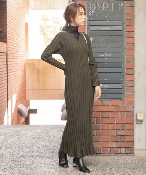 KOBE LETTUCE（コウベレタス）の「キーネックリブニットワンピース（ワンピース・レディース・ブラック/ブラウン/カーキ・FREE）」の13枚目の写真
