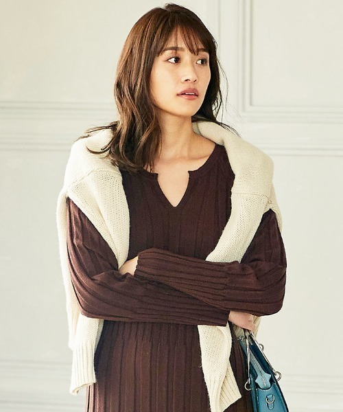 KOBE LETTUCE（コウベレタス）の「キーネックリブニットワンピース（ワンピース・レディース・ブラック/ブラウン/カーキ・FREE）」の11枚目の写真