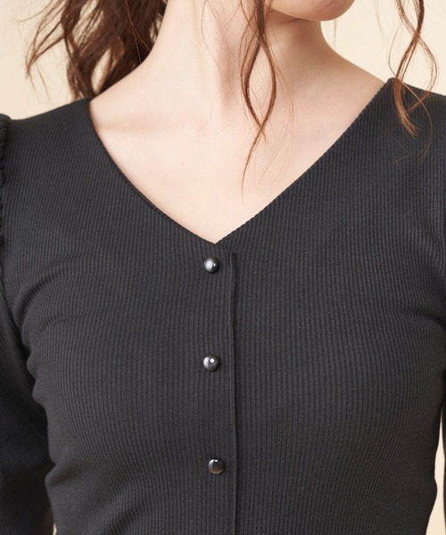 MIIA(ミーア)の「2wayパワーショルダートップス(Tシャツ/カットソー・レディース・ブラック/ベージュ/オフホワイト/ピンク・FREE)」の10枚目の写真