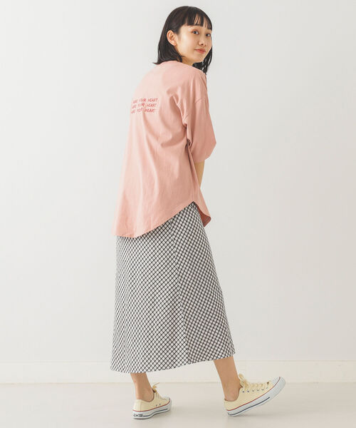 BeAMS DOT（ビームスドット）の「【WEB限定】BeAMS DOT / SHARE YOUR HEART オーバーサイズTシャツ（Tシャツ/カットソー・レディース・レッド系その他2/ホワイト・FREE）」の7枚目の写真