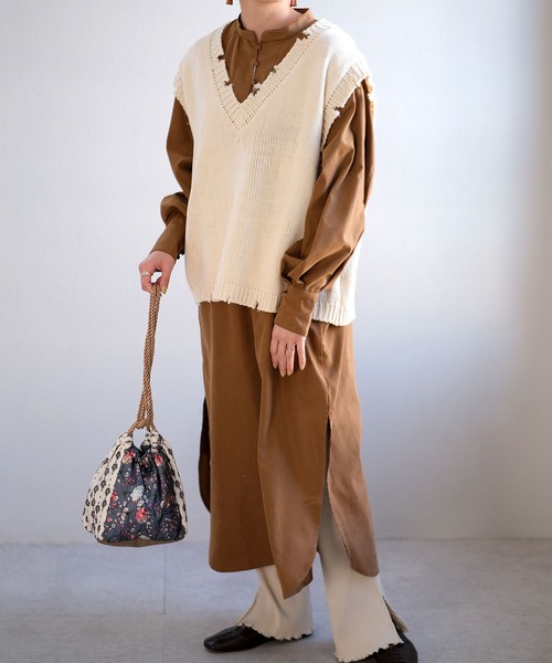 ＡＮＤＪ（アンドジェイ）の「【ANDJ MADE】ダメージデザインニットベスト（ベスト・レディース・オフホワイト/グレー/ベージュ/ブラック・M）」の19枚目の写真