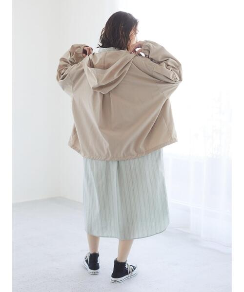 ELENCARE DUE（エレンカーレデュエ）の「・ELENCARE DUE デザインマウンテンパーカー＊（マウンテンパーカー・レディース・ベージュ/アイボリー/ネイビー/ブラック・FREE）」の12枚目の写真