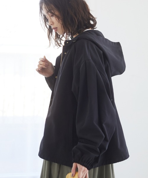 ELENCARE DUE（エレンカーレデュエ）の「・ELENCARE DUE デザインマウンテンパーカー＊（マウンテンパーカー・レディース・ベージュ/アイボリー/ネイビー/ブラック・FREE）」の3枚目の写真