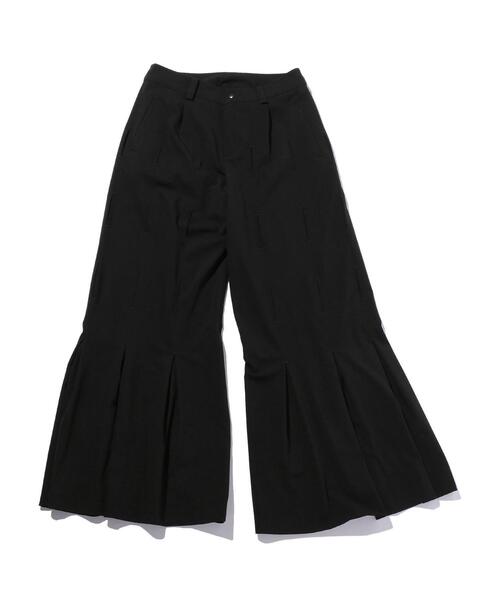 【本日限定値下】AVALONE ワイドパンツ ブラック モード系 AVALONE（アヴァロン）の「＜AVALONE＞ KANNUKI WD PT/ワイド