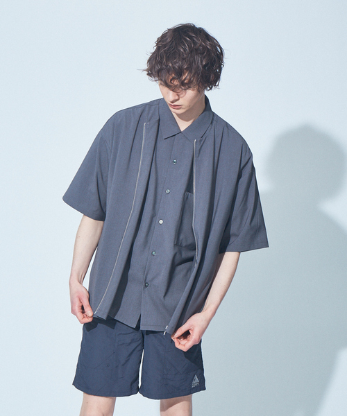 MYSELF ABAHOUSE（マイセルフアバハウス）の「【MYSELF ABAHOUSE】POLYTOROTEX ジップシャツ（シャツ/ブラウス・メンズ・ライトブラウン/ベージュ/グレー/ブラック・48/46）」の3枚目の写真