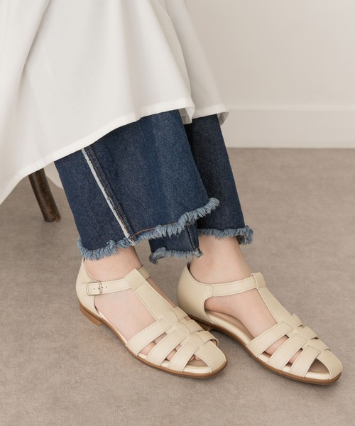 RODE SKO（ロデスコ）の「『MADE IN JAPAN』ERNESTA グルカサンダル（サンダル・レディース・ホワイト/ブラック・38/37）」の6枚目の写真