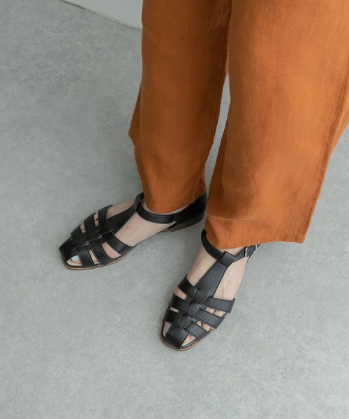 RODE SKO（ロデスコ）の「『MADE IN JAPAN』ERNESTA グルカサンダル（サンダル・レディース・ホワイト/ブラック・38/37）」の14枚目の写真