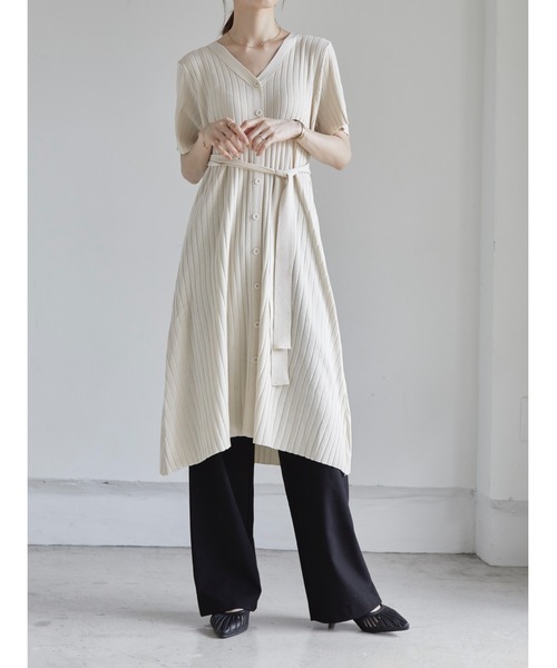 amel（エイメル）の「リブニットワンピース（ワンピース・レディース・ベージュ・FREE）」の3枚目の写真