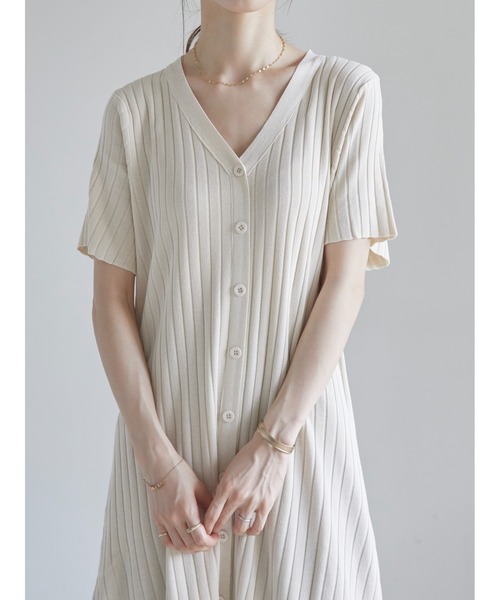 amel（エイメル）の「リブニットワンピース（ワンピース・レディース・ベージュ・FREE）」の8枚目の写真