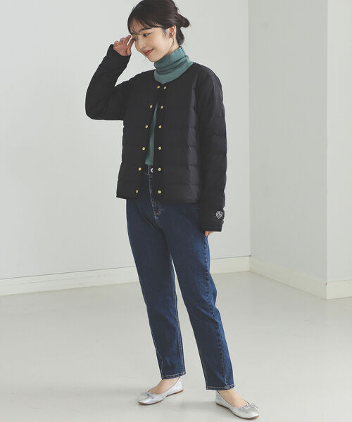 BEAMS HEART（ビームスハート）の「BEAMS HEART / ショート ダウンジャケット（ダウンジャケット/コート・レディース・ブラック/ベージュ/オリーブ・SMALL/MEDIUM）」の4枚目の写真