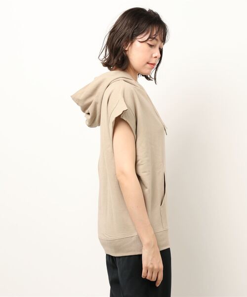 RAG MACHINE（ラグマシーン）の「【RAG MACHINE】ノースリーブパーカー（パーカー・レディース・オリーブ/ブラック/ライトブラウン・M/S/L）」の5枚目の写真