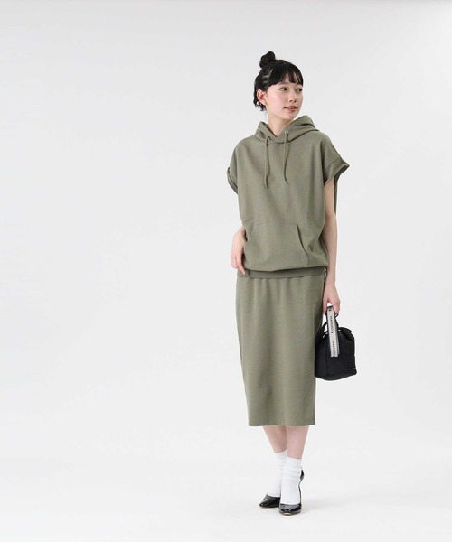 RAG MACHINE（ラグマシーン）の「【RAG MACHINE】ノースリーブパーカー（パーカー・レディース・オリーブ/ブラック/ライトブラウン・M/S/L）」の14枚目の写真