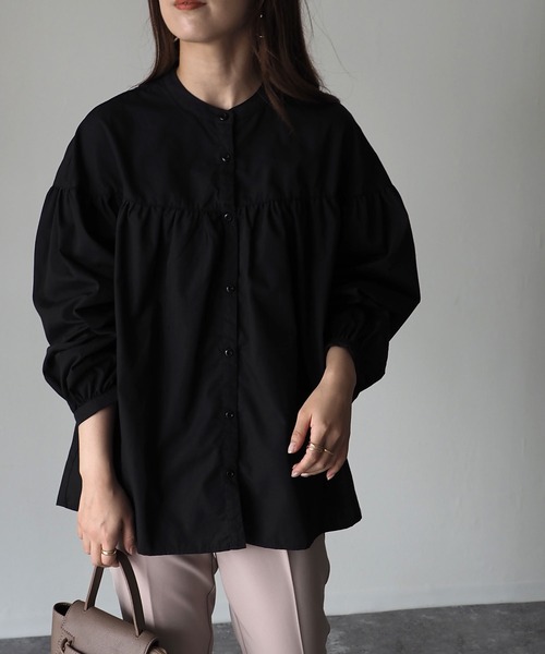 ブラウス シャツ ドロップショルダー胸切替ギャザーブラウス レディース Riberry（リベリー）の「胸切り替えギャザーブラウス（シャツ