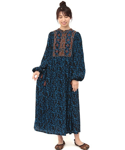 チチカカ（チチカカ）の「リーフプリントバロチ風ワンピース（ワンピース・レディース・ブラック/アイボリー・FREE）」の17枚目の写真