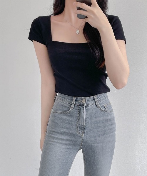 NANING9（ナンニング）の「SONYUNARA モダンスクエアネック半袖Tシャツ（Tシャツ/カットソー・レディース・ブラック/グレー・FREE）」の9枚目の写真