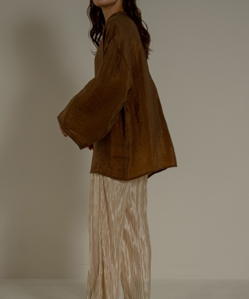 lawgy（ラウジー）の「airy high neck blouse（シャツ/ブラウス・レディース・ホワイト/ブラウン/グレー・FREE）」の20枚目の写真