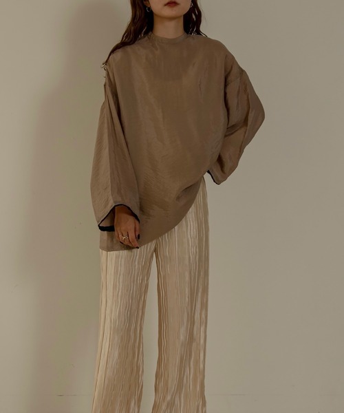 lawgy（ラウジー）の「airy high neck blouse（シャツ/ブラウス・レディース・ホワイト/ブラウン/グレー・FREE）」の9枚目の写真