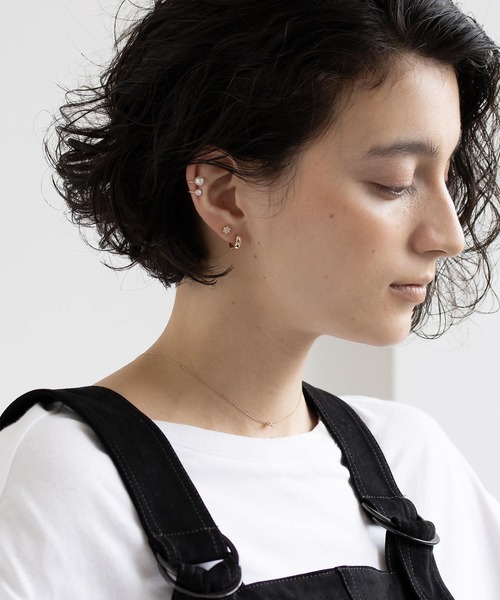 JUICY ROCK(ジューシーロック)の「K10YG 一粒アコヤパールイヤーカフ(イヤーカフ・レディース・ゴールド・ONE SIZE)」の7枚目の写真