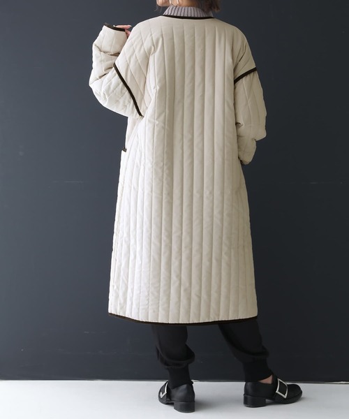 n'OrLABEL（ノアールレーベル）の「『ノーカラーラインキルティングコート』（ノーカラーコート・レディース・ライトカーキ/ブラック/アイボリー・FREE）」の9枚目の写真