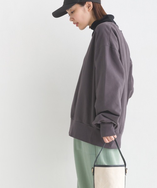 OMNES（オムネス）の「裏毛スウェット Vネックプルオーバー（ニット/セーター・レディース・ライトグレー/アイボリー/ブルーグレー/チャコール・FREE）」の17枚目の写真