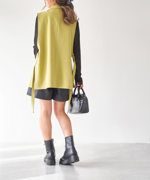 WEGO（ウィゴー）の「WEGO/ロングスリットベスト（テーラードジャケット・レディース・ブラック/グリーン/ライム/アイボリー/ライトベージュ・FREE）」の14枚目の写真